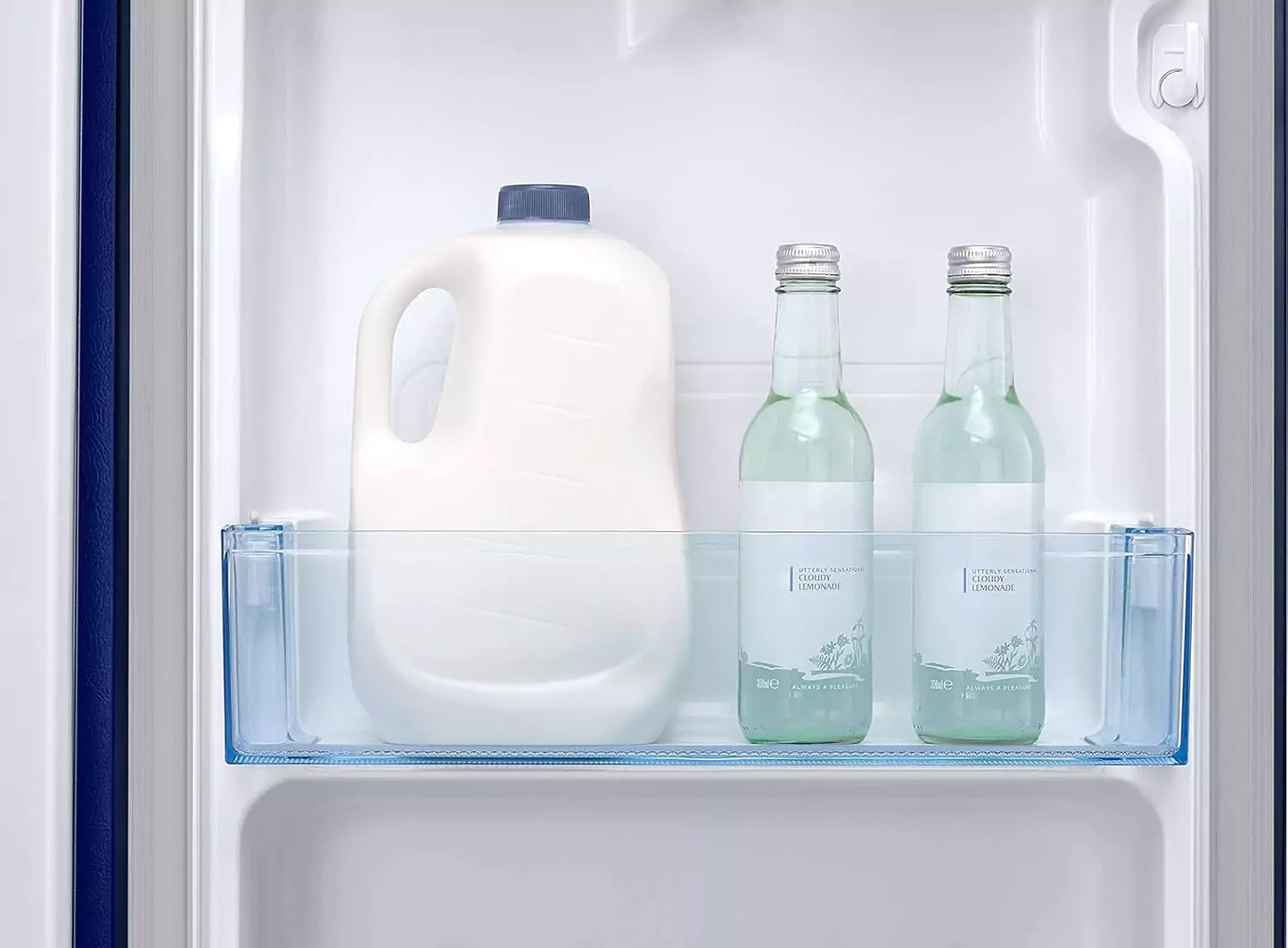 Samsung Refrigerator with store larger bottles